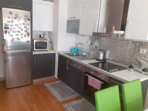 1-bedroom apartment for rent in akbati area
